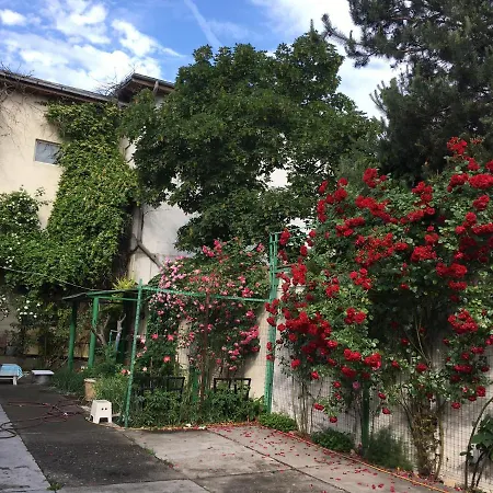 Homestay 2 Bucharest